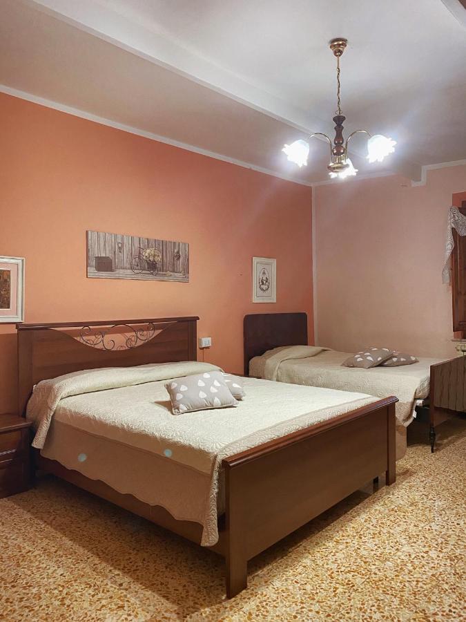 La Casa Dei Nonni Vila Chianni Exterior foto
